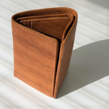 Oran Logan Mens Trifold Leather Wallet RH1425