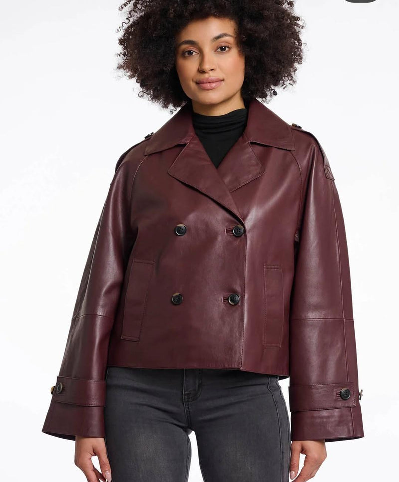 Hanna Women’s Short Trench