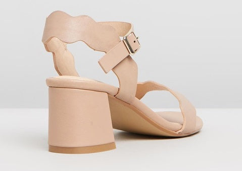 Human Premium Mantal Block Heel Sandal